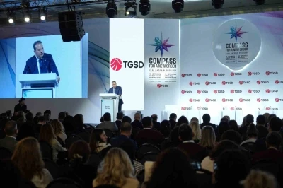 &quot;Hazır giyim ve tekstil istihdamın sigortasıdır&quot;
