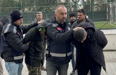 "Kahraman kurye" ara&ccedil; kundaklamaktan tutuklandı
