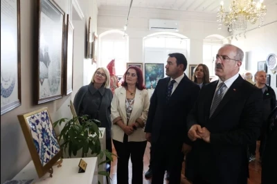 "K&uuml;tahya Sergisi" &Ccedil;anakkale&rsquo;de a&ccedil;ıldı

