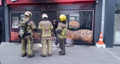 "Maaşları &ouml;demedi" diye 2 işletmeyi benzin d&ouml;k&uuml;p yakmış
