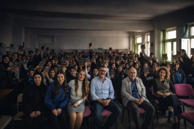 "Okulumun Kalbi K&uuml;t&uuml;phanem" Projesi tamamlandı
