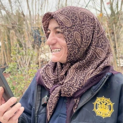 "Seni seviyorum" s&uuml;rprizi hem g&uuml;ld&uuml;rd&uuml; hem endişelendirdi
