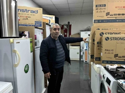 &quot;Valilikte çalışıyorum&quot; diyen kadının güven sağlayıp esnafı dolandırdığı iddiası
