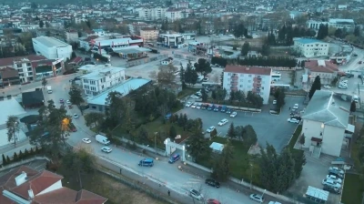 "Yatırım danışmanlığı" yalanıyla dolandıran &ccedil;ete &ccedil;&ouml;kertildi: 450 milyonluk para trafiği
