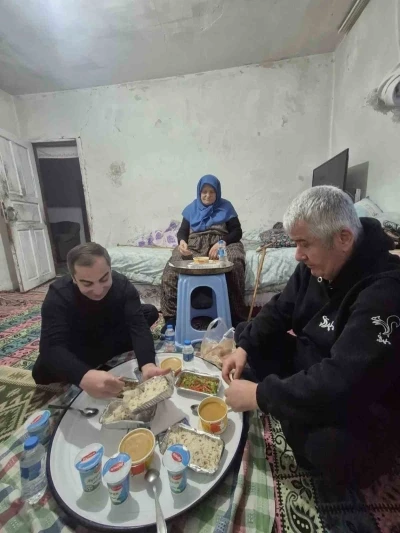 Ramazan ayı g&ouml;n&uuml;lleri buluşturdu
