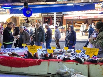 Ramazan&rsquo;da balığa ilgi g&uuml;n ge&ccedil;tik&ccedil;e artıyor
