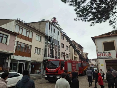 Refahiye&rsquo;de tarihi lokantada baca yangını paniğe neden oldu
