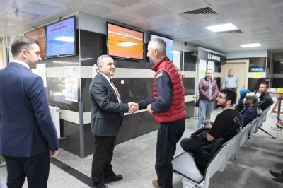 Rekt&ouml;r Altun&rsquo;dan Diş Hekimliği Fak&uuml;ltesi&rsquo;ne ziyaret
