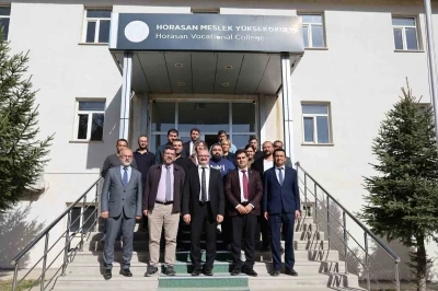 Rektör Hacımüftüoğlu, Horasan MYO’yu ziyaret etti
