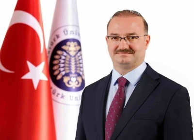 Rektör Hacımüftüoğlu, ÜAK yönetim kurulu üyeliğine seçildi
