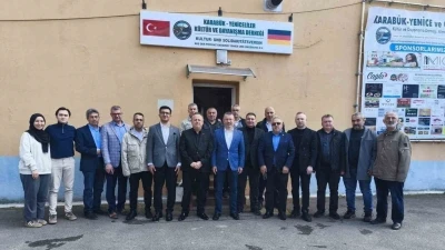 Rekt&ouml;r Kırışık Almanya&rsquo;da Karab&uuml;kl&uuml;lerle bir araya geldi
