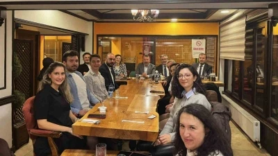 Rektör Kırışık, Diş Hekimliği Fakültesinin yeni akademisyenleriyle buluştu
