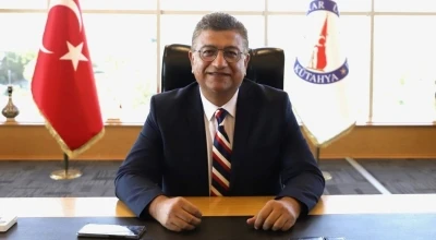 Rekt&ouml;r Kızıltoprak&rsquo;tan Haydarpaşa Camii tartışmalarına değerlendirme: "Şehrin dinamiği g&ouml;rmezden gelinmesin"
