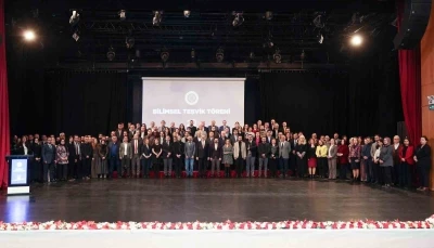 Rekt&ouml;r Prof. Dr. Ahmet Hacım&uuml;ft&uuml;oğlu: "Bilimsel &uuml;retkenliğimiz her ge&ccedil;en g&uuml;n artıyor"
