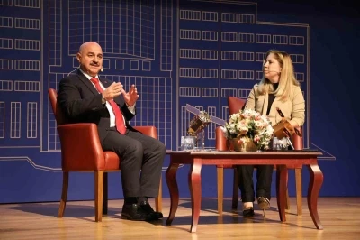 Rektör Sözbir’den öğrencilere yol gösterici tavsiyeler
