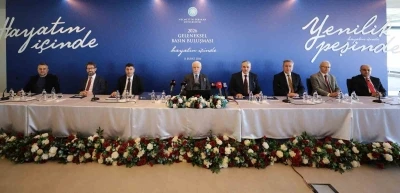 Rekt&ouml;r Zorlu: "D&uuml;nyada ilk 500 s&ouml;z&uuml;m&uuml;z&uuml; tuttuk"
