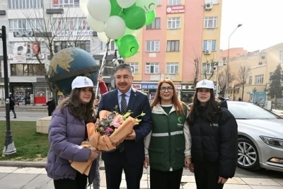 Resimler ve m&uuml;ziklerle bağımlılıklar anlatıldı
