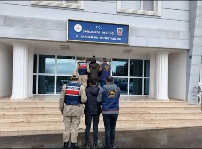 Resmi belgede sahteciliğe 2 g&ouml;zaltı
