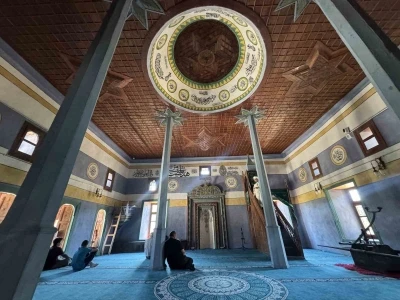 Restorasyonu tamamlanan tarihi Sarıhacılar Camisi emanet eserlerini bekliyor
