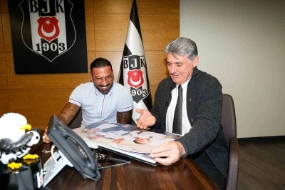 Ricardo Quaresma, Beşiktaş&rsquo;ı ziyaret etti

