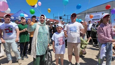Rize&rsquo;de balonlar 9 yaşında l&ouml;semiden kurtulan Egemen i&ccedil;in u&ccedil;tu
