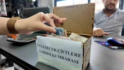 Rize&rsquo;de esnaftan yeni evlenecek &ccedil;iftlere "Kumbara" desteği
