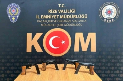 Rize&rsquo;de ka&ccedil;ak silah operasyonu

