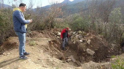 Roma d&ouml;nemine ait kalıntıların bulunduğu b&ouml;lge defineciler tarafından tahrip edildi
