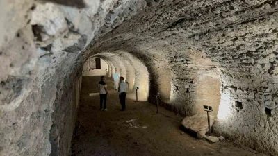 Roma lejyonlarının m&uuml;himmatının saklandığı depo tarihe tanıklık ediyor

