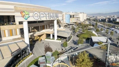 R&ouml;nesans Holding&rsquo;e EMEA Finance&rsquo;tan beş &ouml;d&uuml;l
