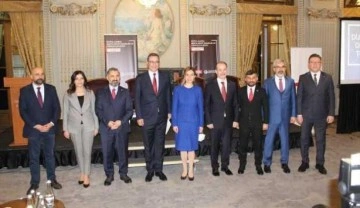 RT&Uuml;K ve YEE'den B&uuml;kreş'te 'Dijital &Ccedil;ağda Medya Okuryazarlığı ve T&uuml;rk&ccedil;e &Ccedil;alıştayı'