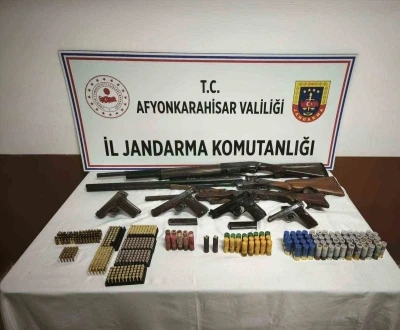 Ruhsatsız silah operasyonunda bir kişi g&ouml;zaltına alındı

