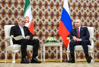 Rusya Devlet Başkanı Putin, İran Cumhurbaşkanı Pezeşkiyan ile g&ouml;r&uuml;şt&uuml;
