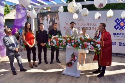 Sabri Uğur parkı a&ccedil;ık hava nikah salonu hizmete a&ccedil;ıldı
