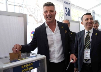 Sadettin Saran oyunu kullandı
