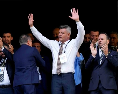 Sadettin Saran: &quot;Umutsuzluğa daha fazla izin vermemek için buradayım&quot;
