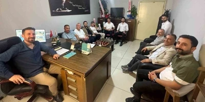 Sağlık-Sen Şube Başkanı Anmal, Cizre ADSM Başhekimi Karaaslan ile sağlık hizmetini değerlendirdi
