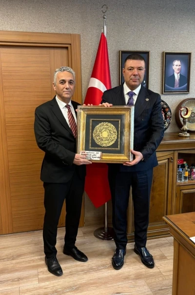 Sağlık ve ekonomide g&uuml;&ccedil;l&uuml; sistem hedefi bu g&ouml;r&uuml;şmede ele alındı
