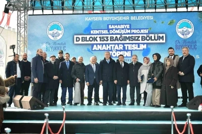 Sahabiye’de anahtarları teslim eden Başkan Büyükkılıç: &quot;Kayseri belediyeciliği icraat üretir&quot;
