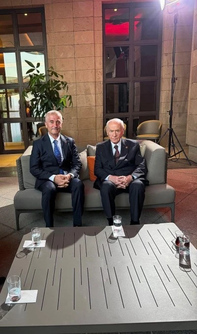 Şahinbey Belediye Başkanı Tahmazoğlu, Ahlat’ta Bahçeli ile Buluştu