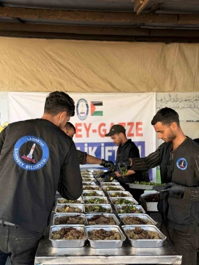 Şahinbey Belediyesi&rsquo;nden Gazze&rsquo;de kardeşlik iftarı
