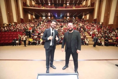 Şahinbey Belediyesi&rsquo;nden gen&ccedil;lere moral ve motivasyon buluşması
