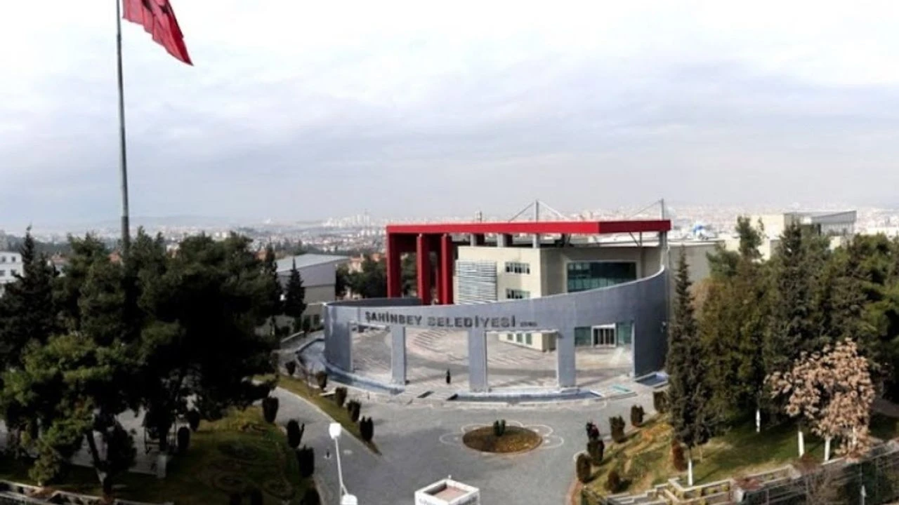 Şahinbey’den vatandaşlara uyarı! İtibar etmeyiniz