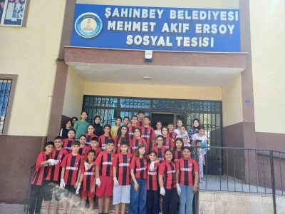 Şahinbeyli çocuklardan örnek davranış
