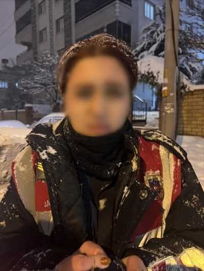 Sahte Jandarma Kıyafetiyle Vatandaşları Yanıltan Şahıs Yakalandı