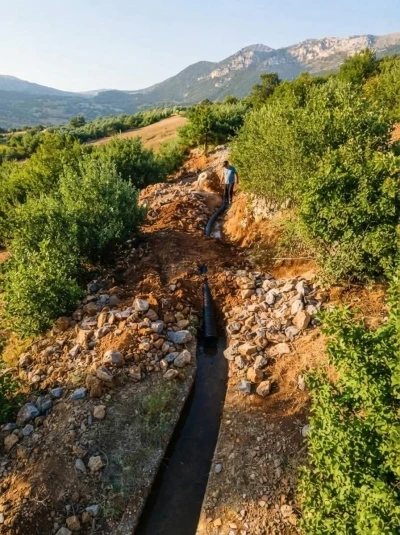 Saimbeyli&rsquo;de altyapı g&uuml;&ccedil;lendirildi, tarımsal &uuml;retim g&uuml;venceye alındı
