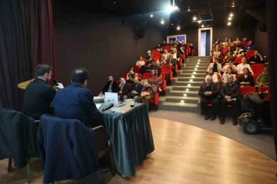 Şair Edip Cansever Ofis Sanat Merkezi&rsquo;nde konuşuldu
