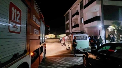 Sakarya’da 4 yaşındaki çocuk evde kilitli kaldı, itfaiye balkondan girdi
