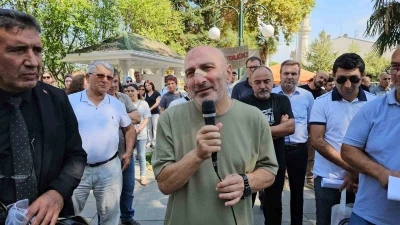 Sakarya’da darbedilen öğretmen için destek açıklaması yapıldı
