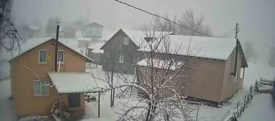 Sakarya&rsquo;nın y&uuml;ksek kesimleri beyaz &ouml;rt&uuml;yle kaplandı
